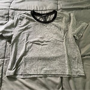 Forever 21 Gray Cropped T-shirt, Size S